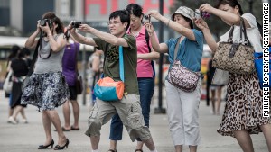 Vice Premier to Chinese tourists: Be polite!
